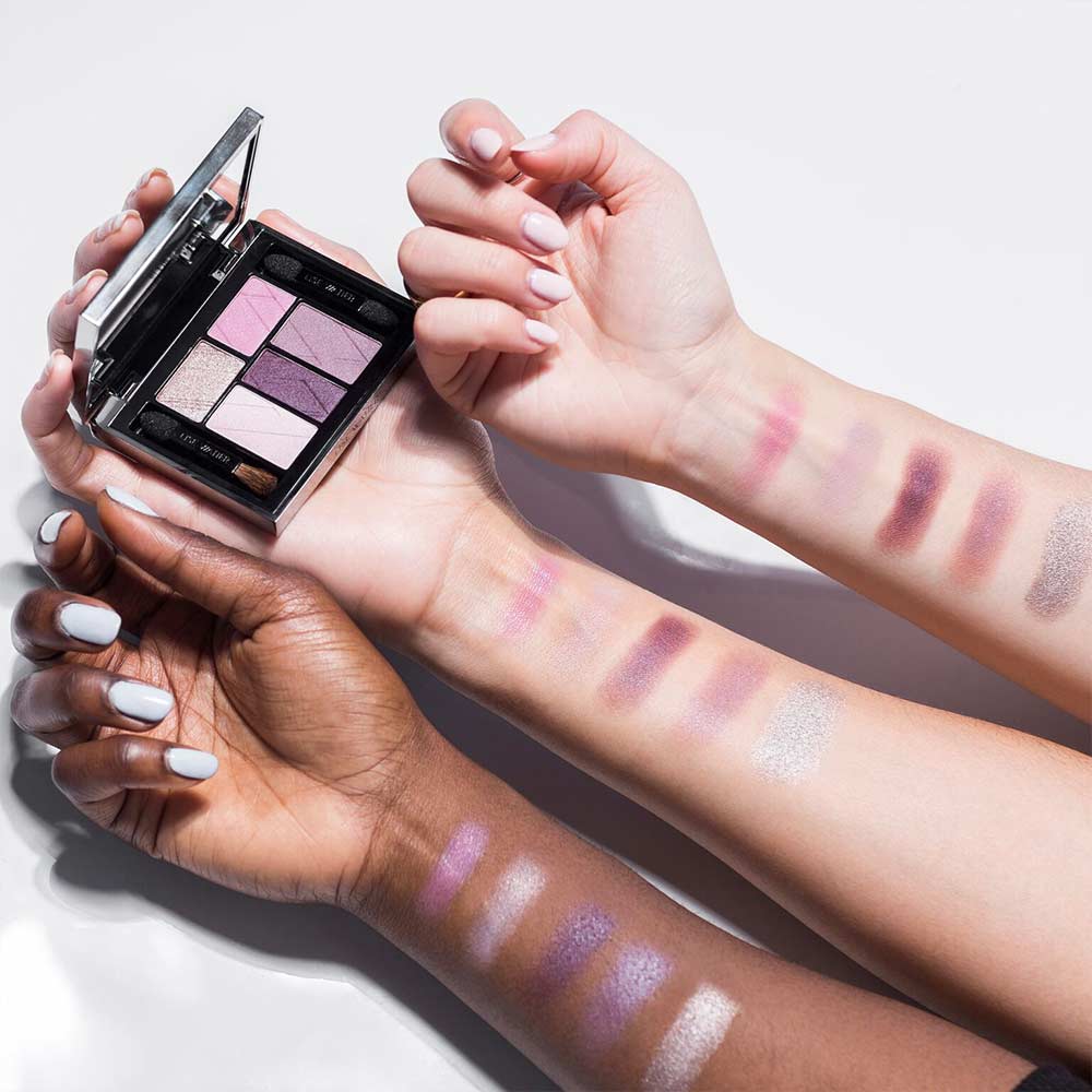 Palette 4 Couleurs Fard à Paupières - Clarins - Maquillage Yeux | Passion Beauté Palette 4 Couleurs Fard à Paupières - Clarins - Maquillage Yeux | Passion Beauté