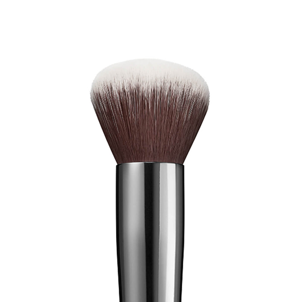 Perfecting Foundation Brush